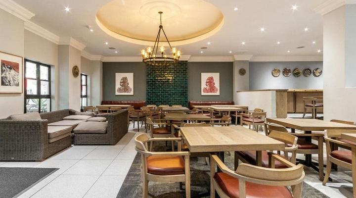 Hollow On The Square