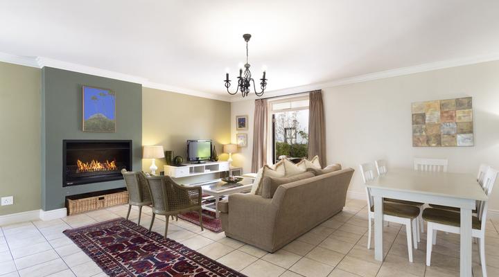 Winelands Golf Lodges 16 by HostAgents