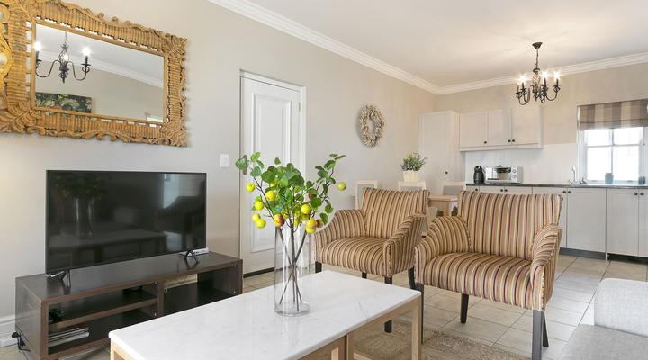 Winelands Golf Lodges 37 by HostAgents