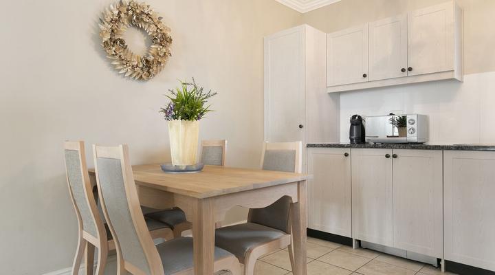 Winelands Golf Lodges 37 by HostAgents