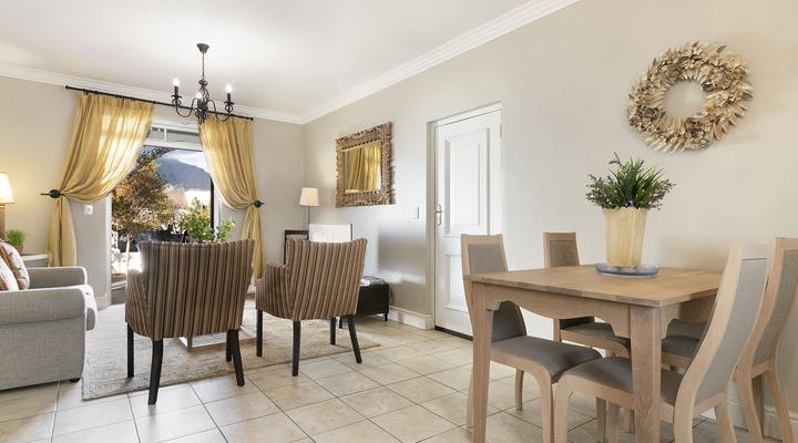 Winelands Golf Lodges 37 by HostAgents