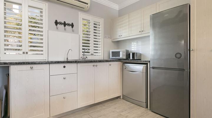 Winelands Golf Lodges 24 by HostAgents