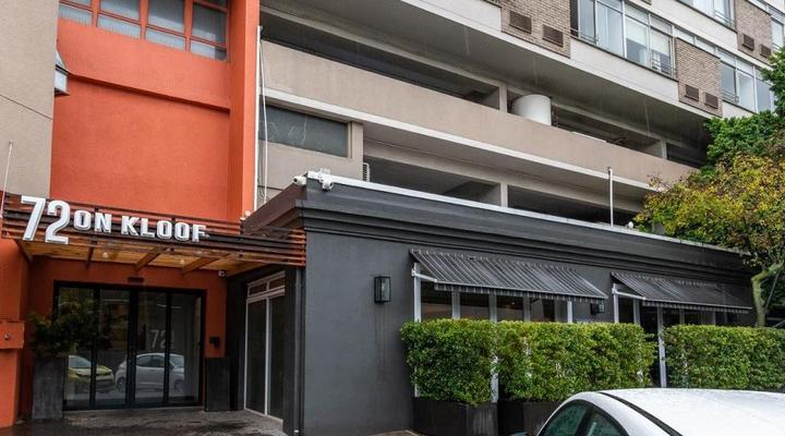 72 On Kloof