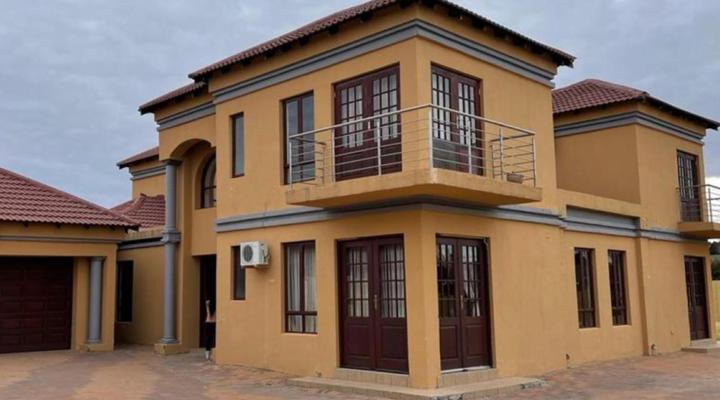 Rethabise Lodge & Spa