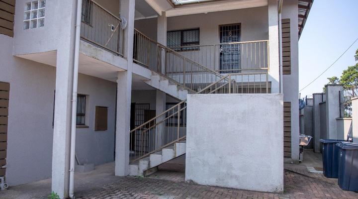 Ekasi Apartments