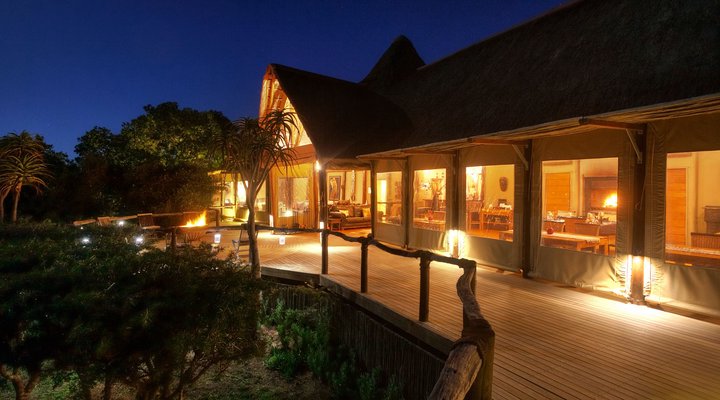 The Bush Lodge - Amakhala Game Reserve