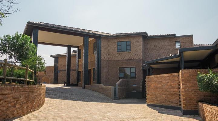 The Lazy Moose Restaurant & Lodge