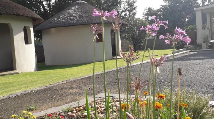 Lallapanzi Country Stay