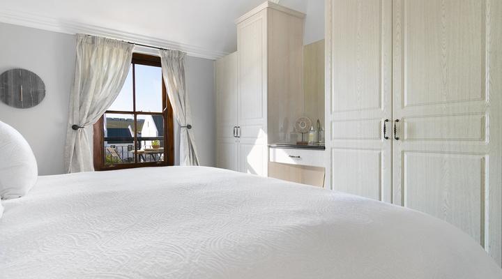 Winelands Golf Lodges 20 by HostAgents