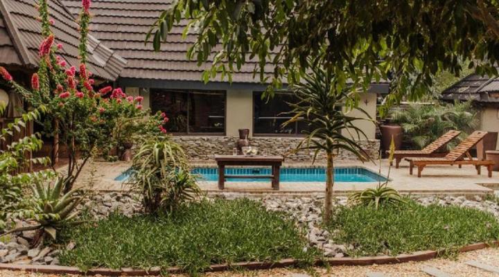 Flamingo Private Villa