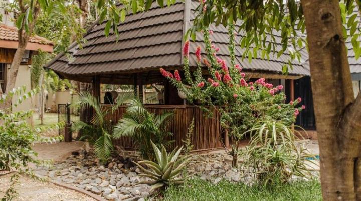 Flamingo Private Villa