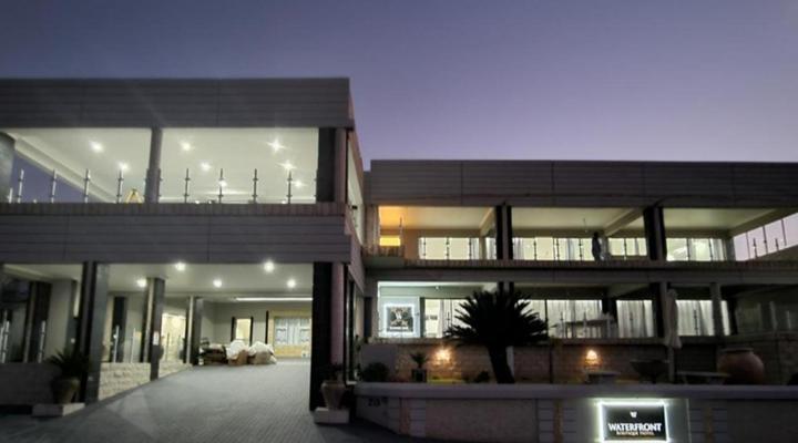 Waterfront Boutique Hotel Van der Kloof