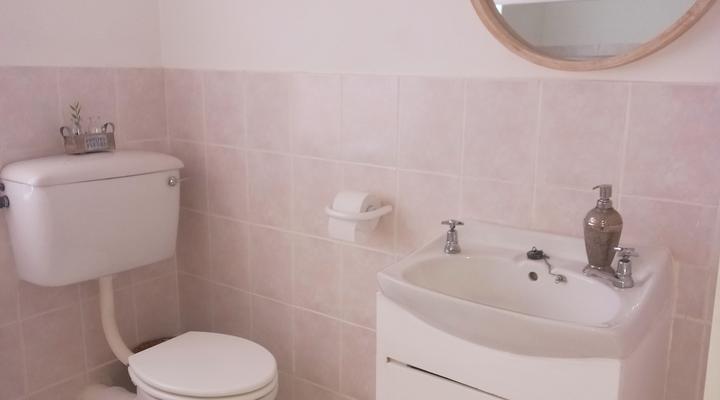 Loeriesfontein Guestroom