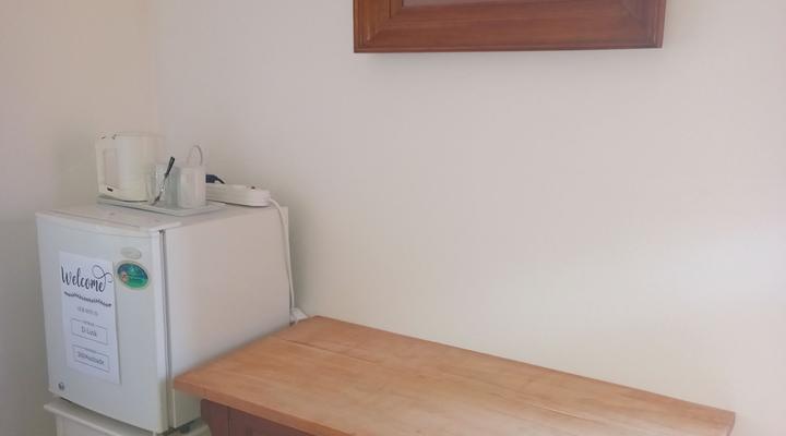 Loeriesfontein Guestroom