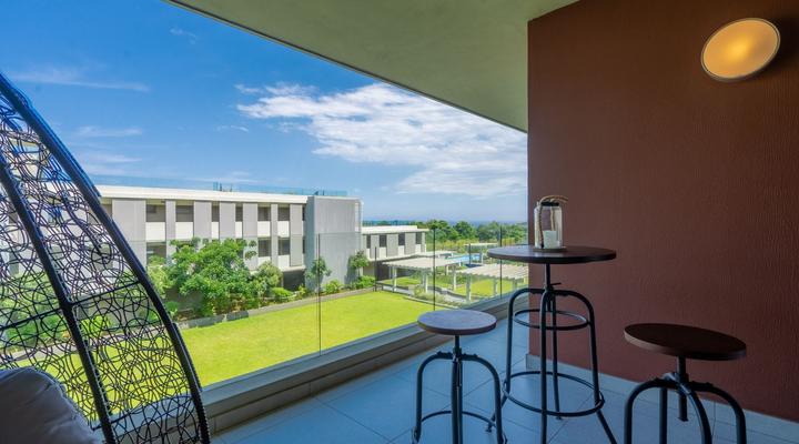 Unit 215 Oceandune - Stunning & Modern Apartment