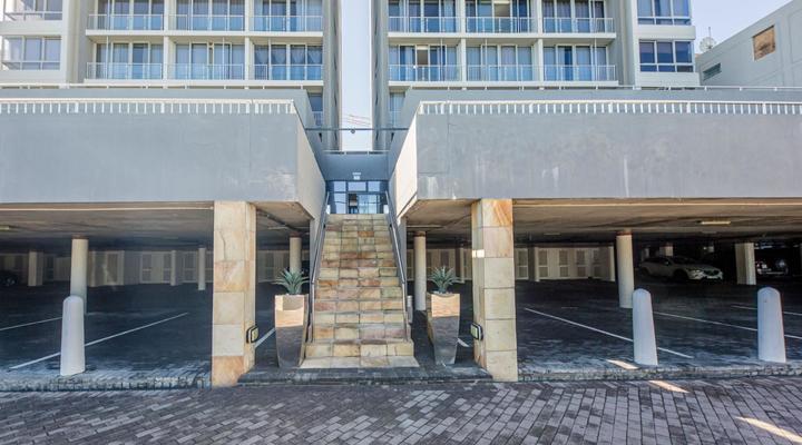 Infinity Apartments - Four Bedroom Penthouse