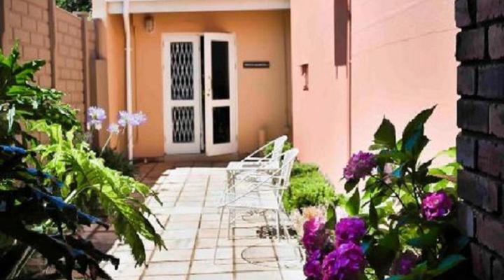 Accommodation @ Van's