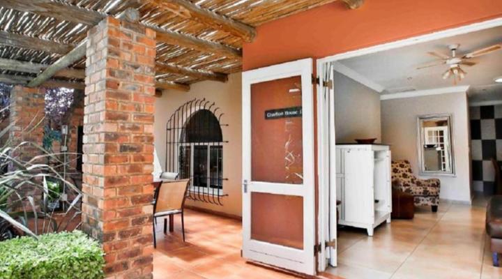 Accommodation @ Van's