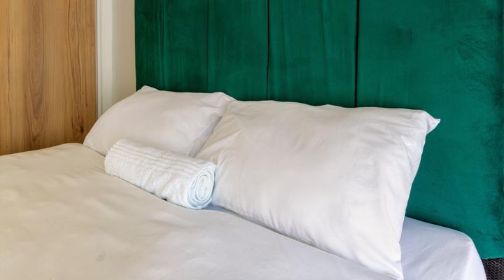 1 Lovely bedroom at Waterfall