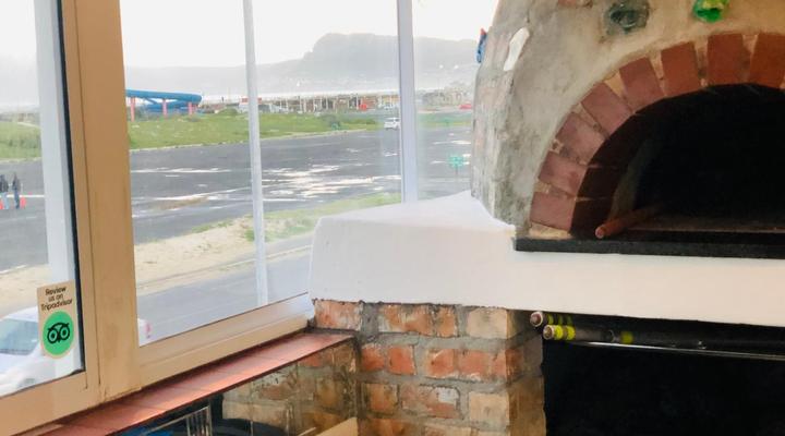 Cape Capsules Backpackers