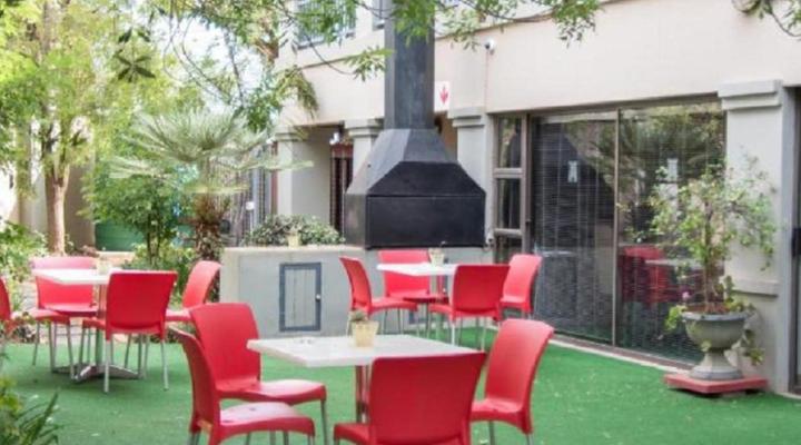 Castello Guest House - Bloemfontein