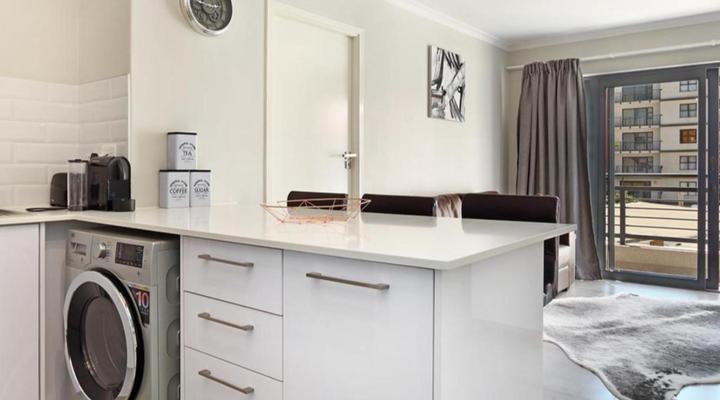 The Paragon 317 by HostAgents