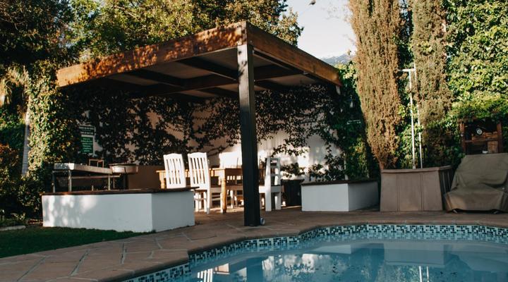 Cummings Guest House