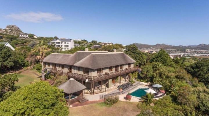 4 Wild Rose Country Lodge