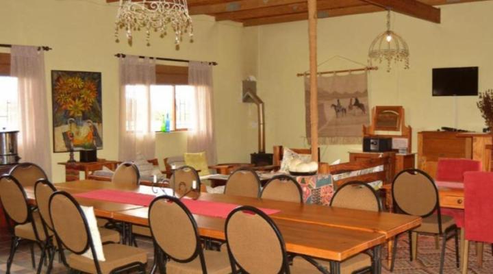 Zoutpan Struishuis Guest Farm