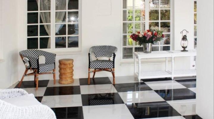 La Belle Guest House