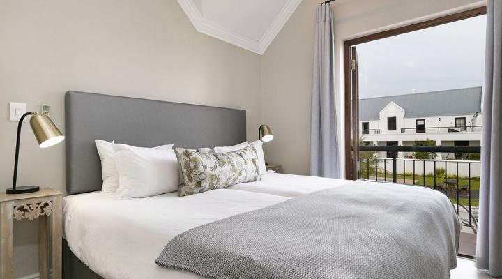 Winelands Golf Lodges 12 by HostAgents