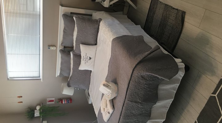 The Vintage Crane Guest House