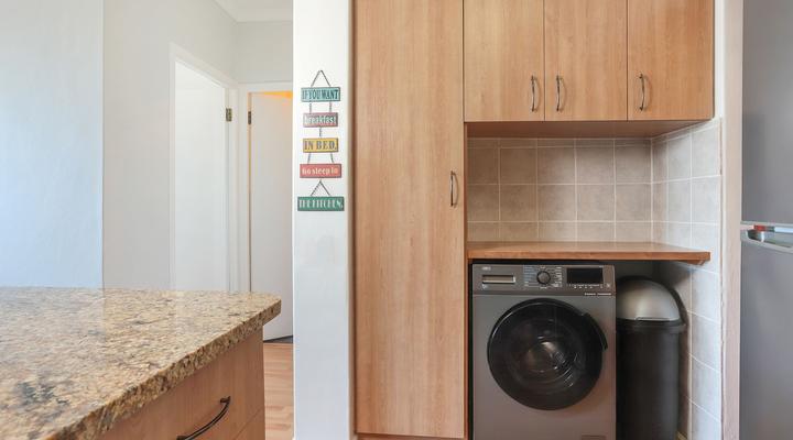 Oak on Main by Top Destinations Rentals