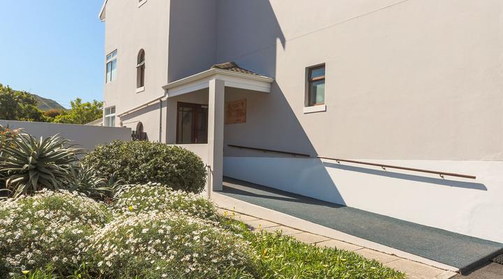 Oak on Main by Top Destinations Rentals