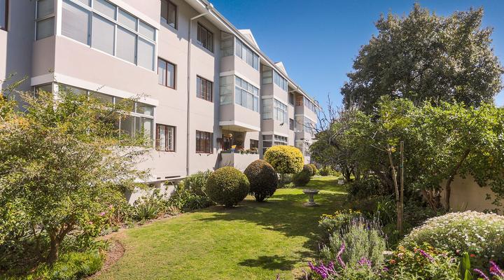 Oak on Main by Top Destinations Rentals