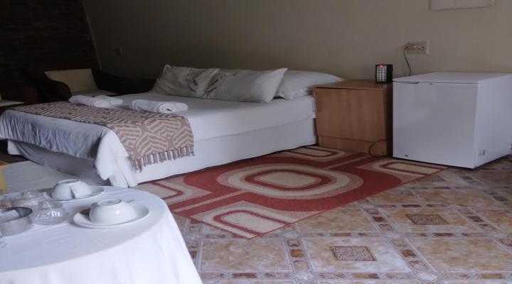 Hamba Kancane Ma-Africa Guest House