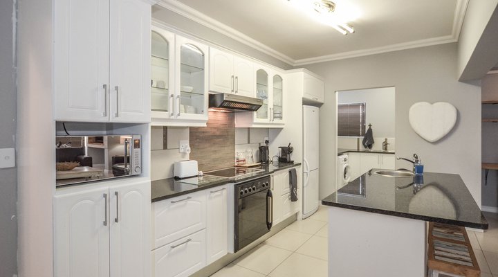 Apartment 6