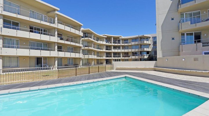 Lagoon Beach 219