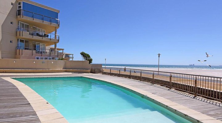 Lagoon Beach 219