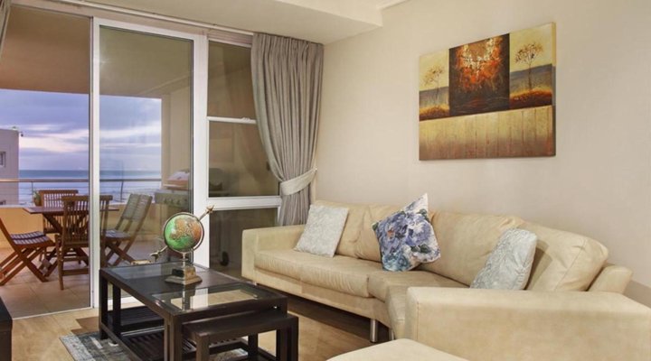 Lagoon Beach 219