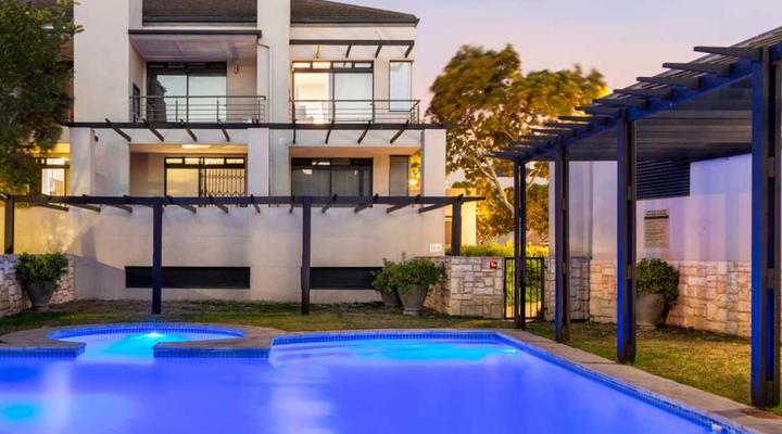 Waterstone East by HostAgents