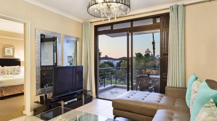 Waterstone East by HostAgents