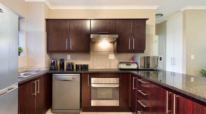 Waterstone East by HostAgents