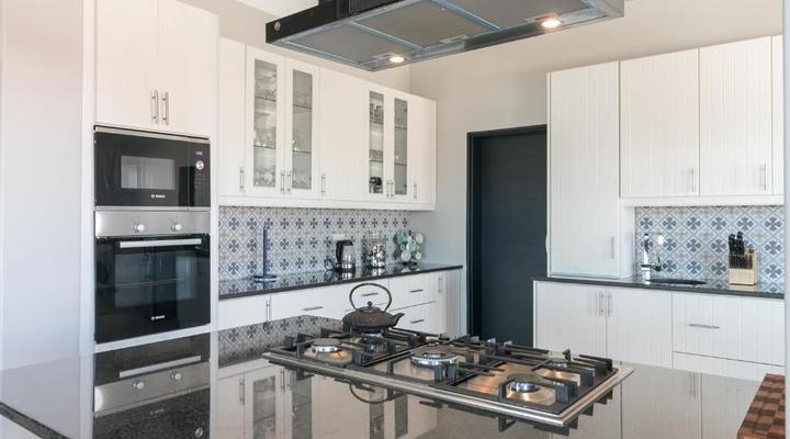 Pezula Ocean & Valley Views - FC14