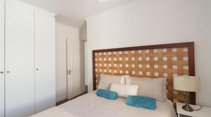 Waterfront Delight - GR1