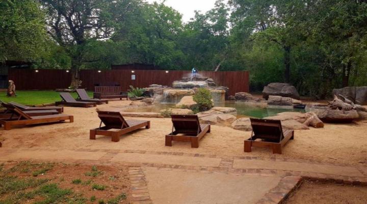 Boulders Safari Lodge