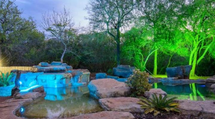 Boulders Safari Lodge