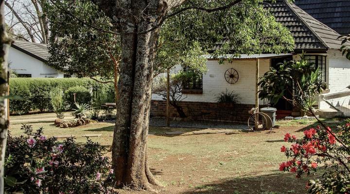 The Green Lantern - Cottage