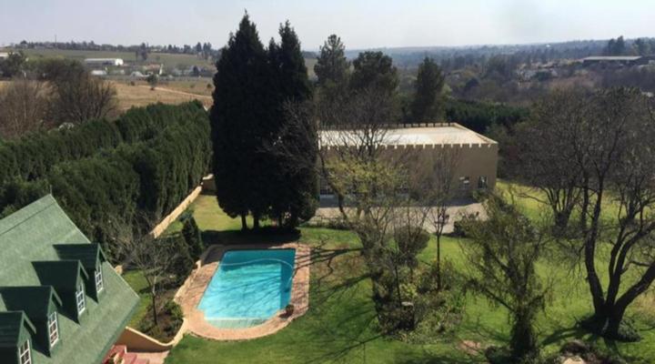 Chartwell Castle and Guest House