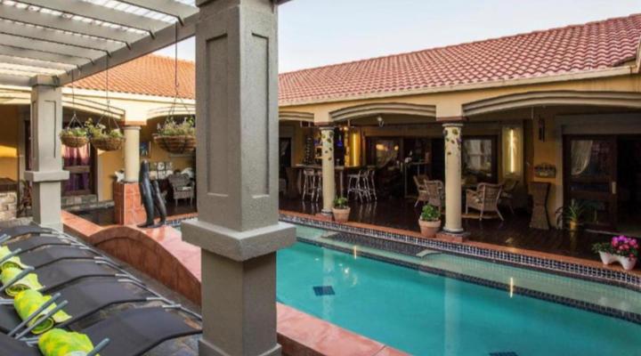 The Royal Palm Bed and Breakfast